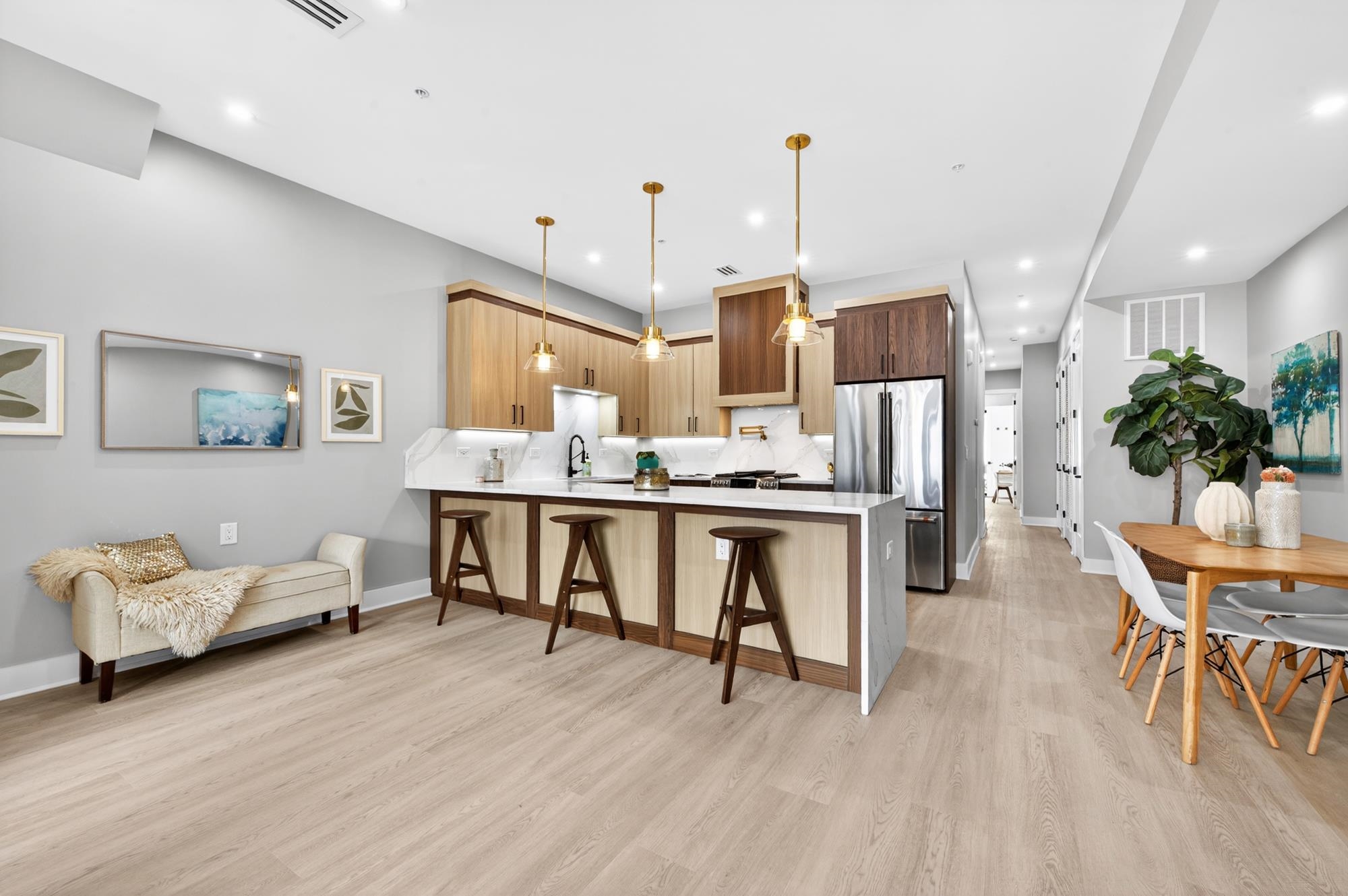 172 GRIFFITH Street, Jersey City, JC Heights, NJ 07307 - Property photo 4 of 26