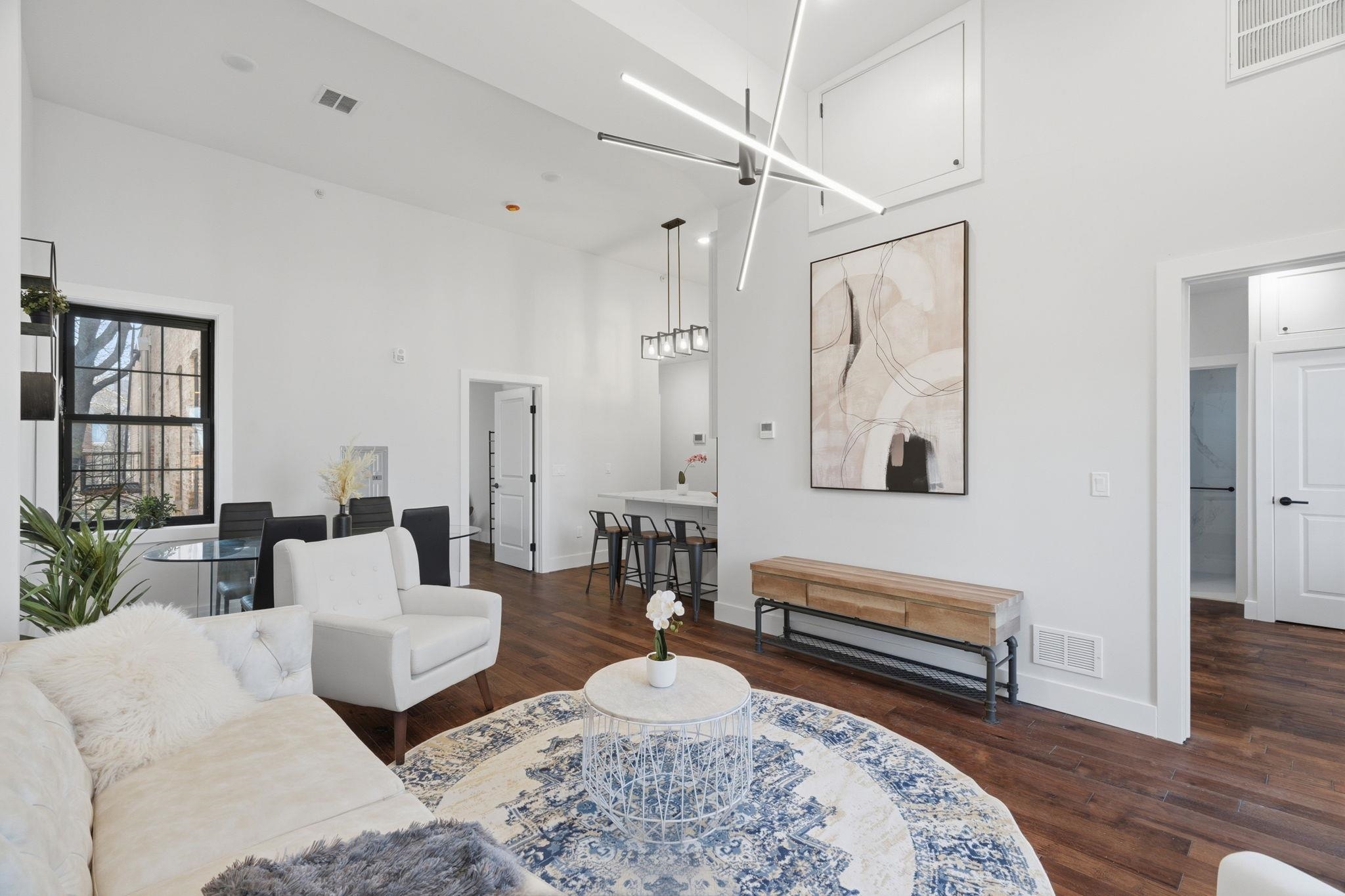 104 GLENWOOD Avenue, Jersey City, JC Journal Square, NJ 07306 - Property photo 3 of 40