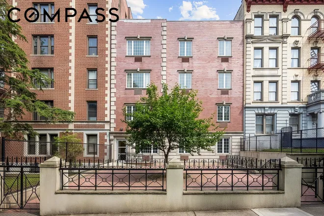 480 Eastern Parkway #3R, Brooklyn, NY 11225