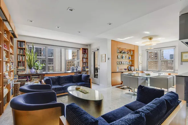 360 East 72nd Street #B1409, New York, NY 10021