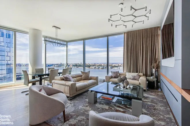 30 RIVERSIDE Boulevard #31A, New York, NY 10069