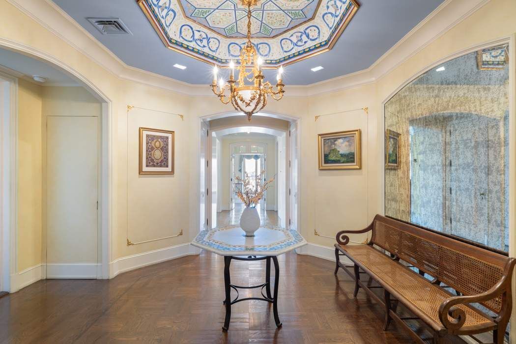 1 Beekman Place #15A, Midtown East, Manhattan, NY 10022 - Property photo 3 of 64