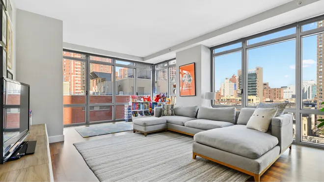 333 East 91st Street #8A, New York, NY 10128