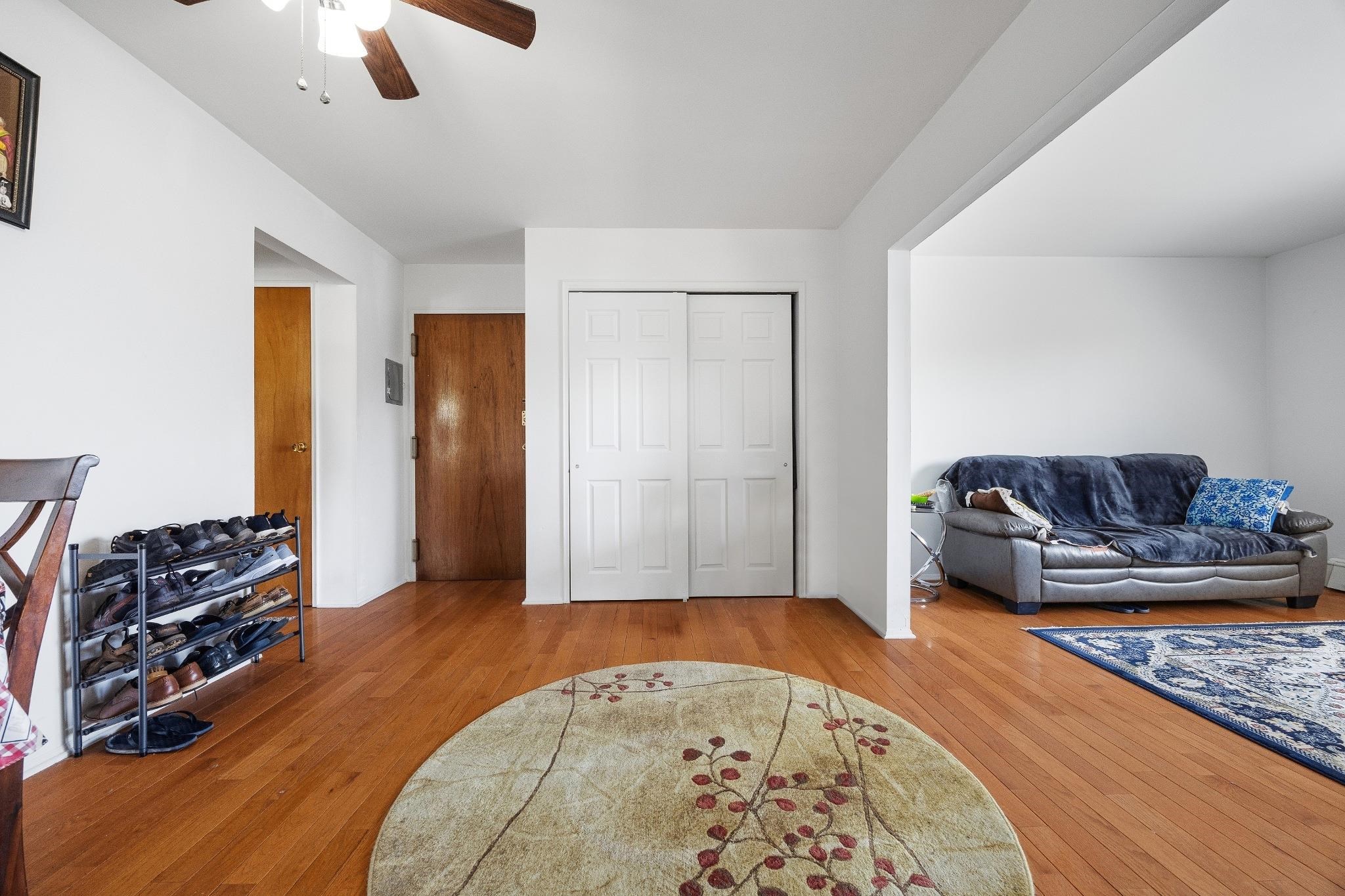 747 RIVERSIDE Avenue, Lyndhurst Township, Lyndhurst, NJ 07071 - Property photo 2 of 17