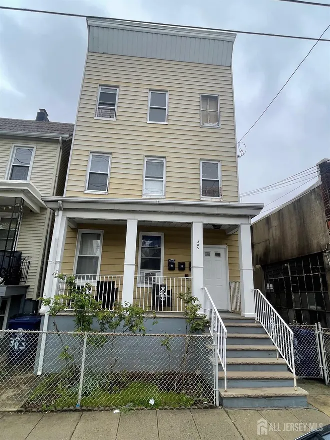 385 Washington Street, Perth Amboy, NJ 08861