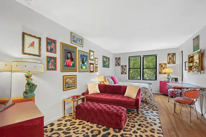 54 East 8th Street #4-D, New York, NY 10003