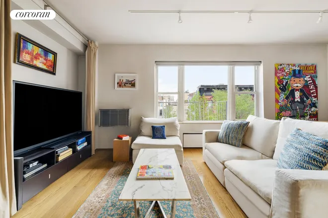 2 KING Street #7E, New York, NY 10012
