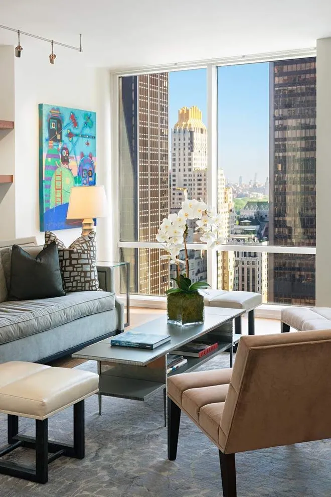 15 West 53rd Street #24F, New York, NY 10019