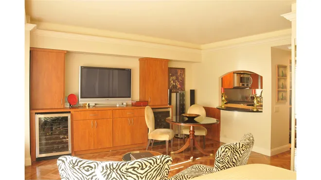 150 West 56th Street #3509, New York, NY 10019