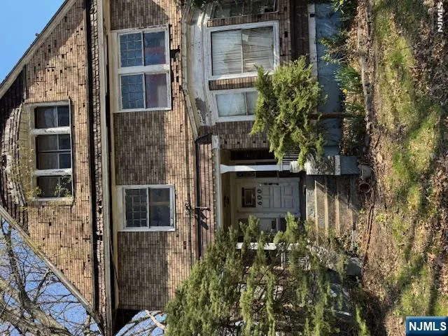 600 Park, East Orange, NJ 07017