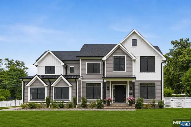 274 Hillside, Livingston, NJ 07039