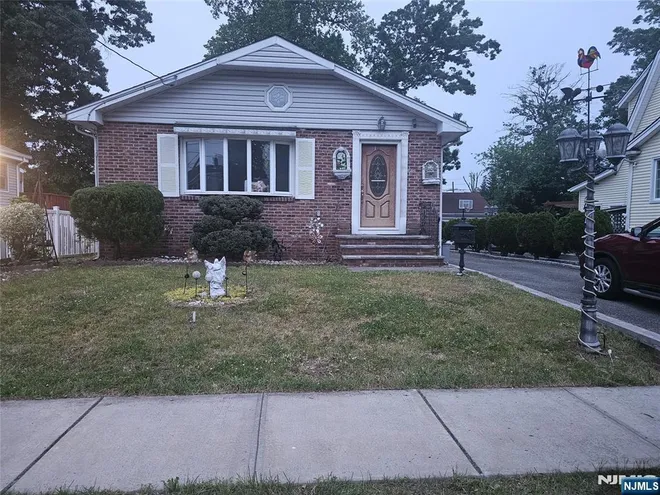 138 Madison, Rochelle Park, NJ 07662