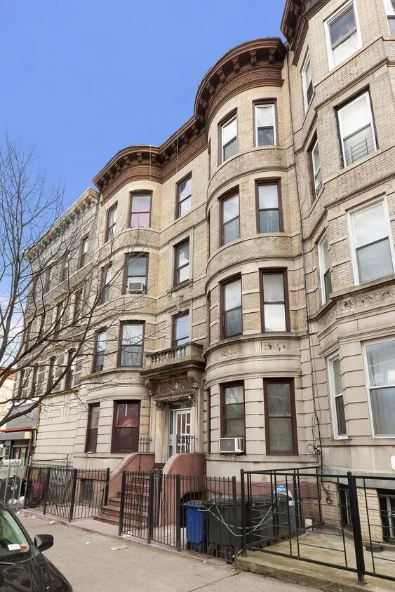 782 LINCOLN Place #BUILDING, Brooklyn, NY 11216
