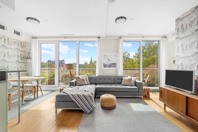 259 AINSLIE Street #7, Brooklyn, NY 11211