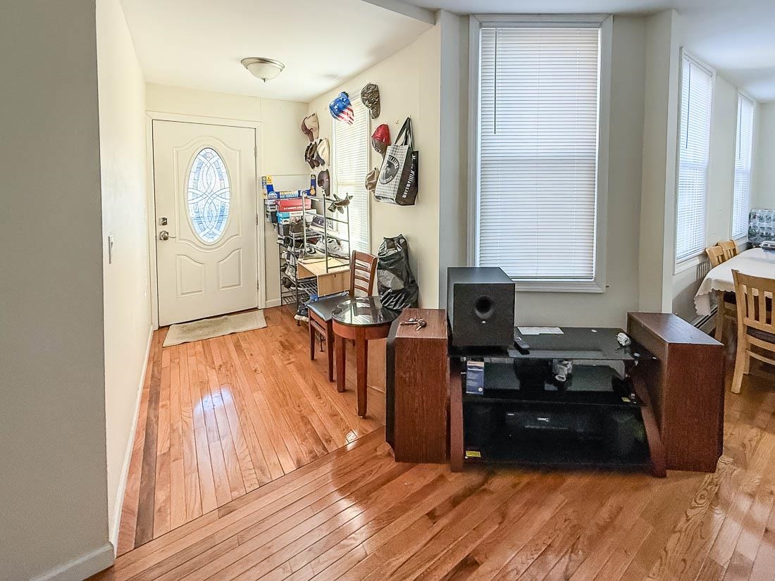 121 FOWLER Avenue, Jersey City, JC West Bergen, NJ 07305 - Property photo 3 of 18