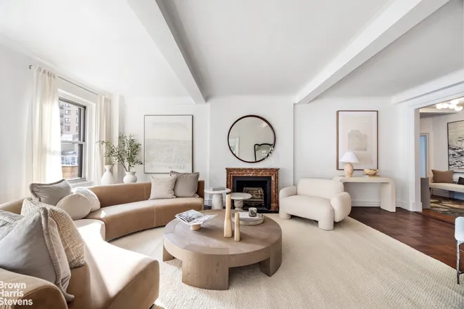 21 East 87th Street #6B, New York, NY 10128