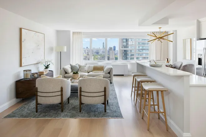 155 West 68th Street #24A, New York, NY 10023