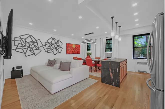 251 SEAMAN Avenue #2D/3D, New York, NY 10034