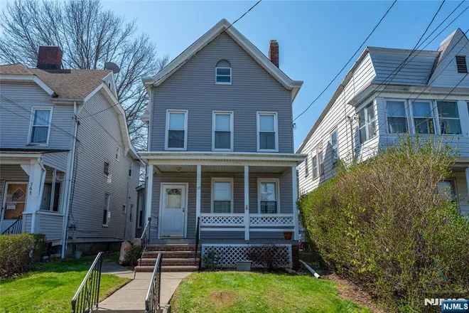 369 Paulison, Passaic, NJ 07055