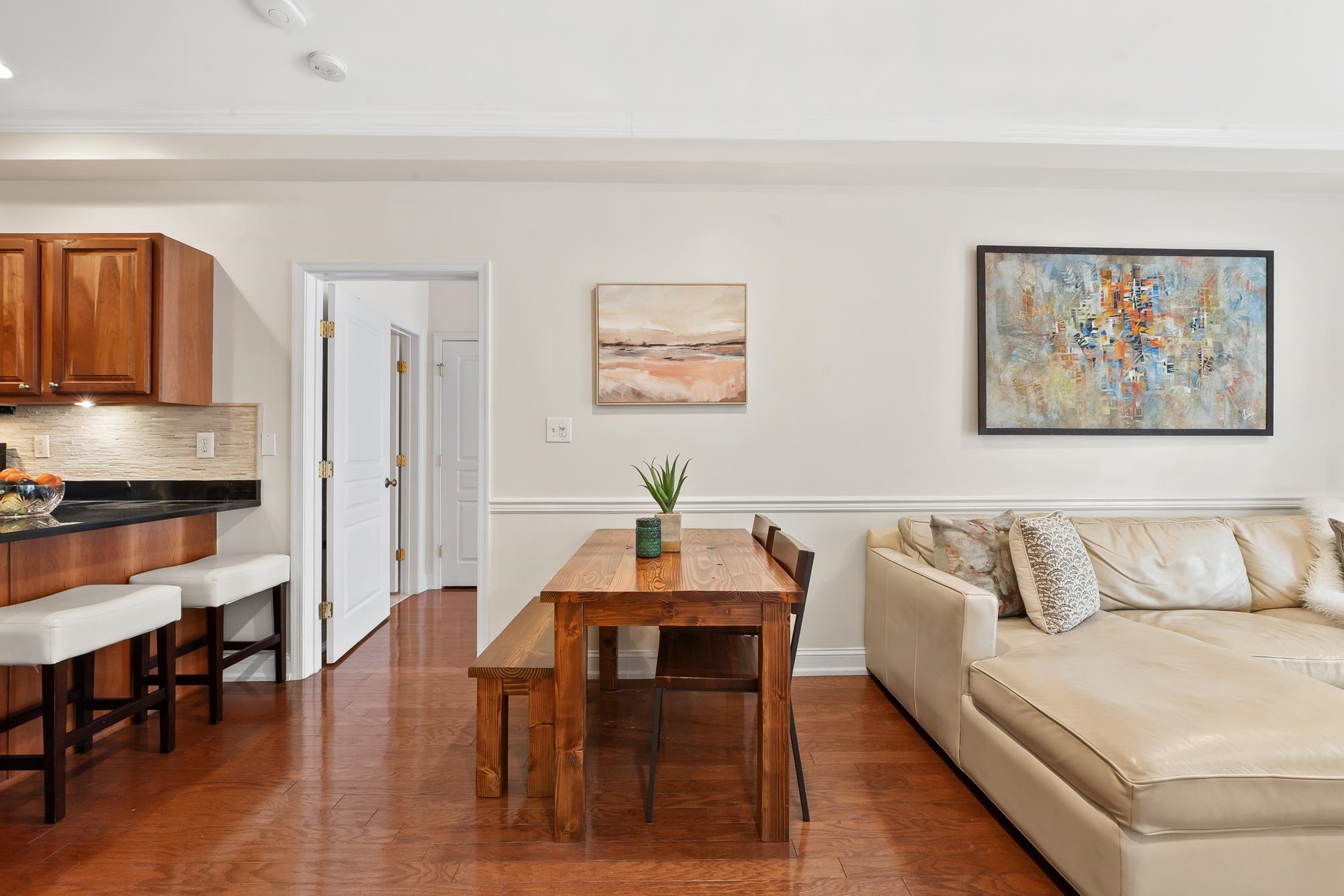 87 JACKSON Street, Hoboken City, Hoboken, NJ 07030 - Property photo 5 of 27