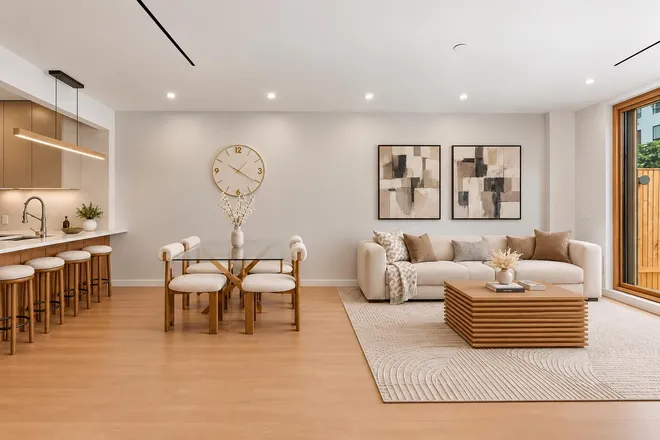 176 Frost Street #GARDEN, Brooklyn, NY 11211