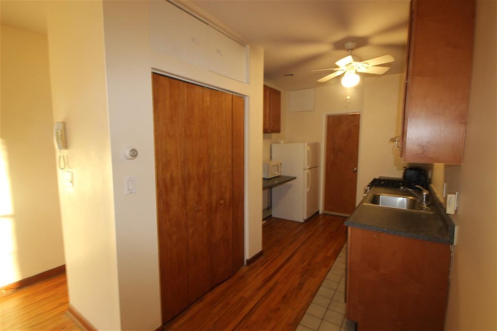 112 JEFFERSON Street, Hoboken City, Hoboken, NJ 07030 - Property photo 3 of 12