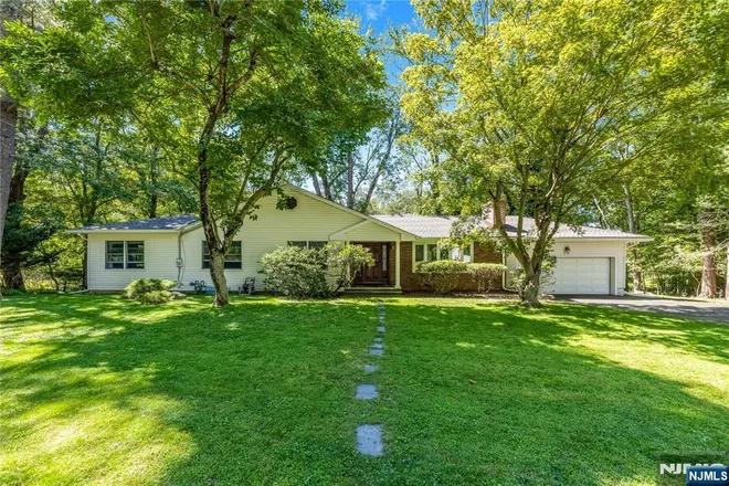 11 Sunset, Demarest, NJ 07627