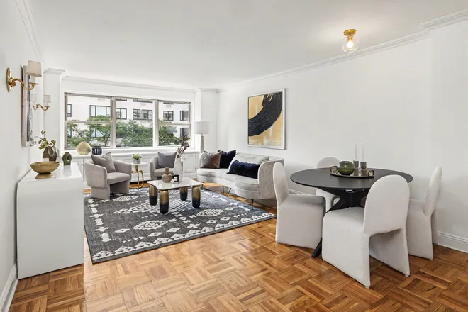 201 East 66th Street #3N, New York, NY 10065