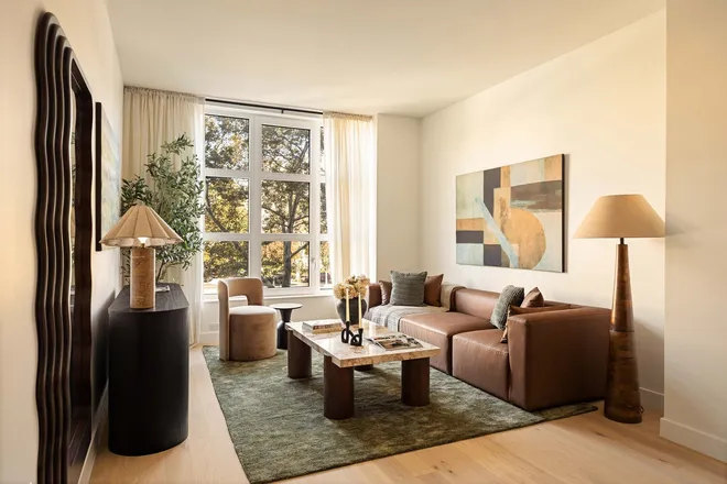 23 OCEAN Parkway #3B, Brooklyn, NY 11218