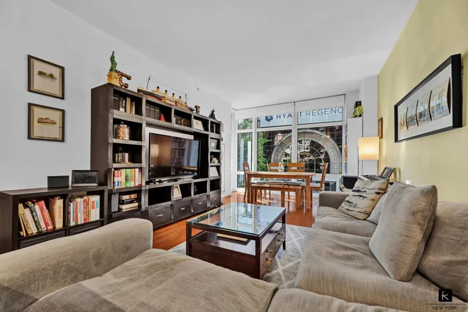 1600 Broadway #6-B, New York, NY 10019