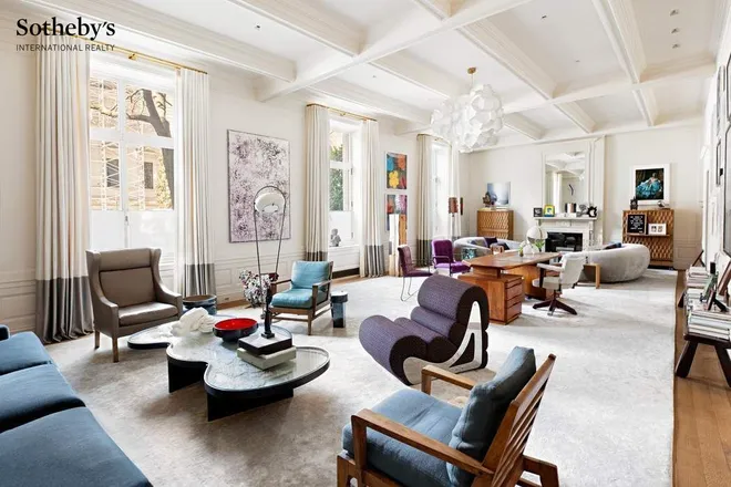 998 5th Avenue #1W, New York, NY 10028
