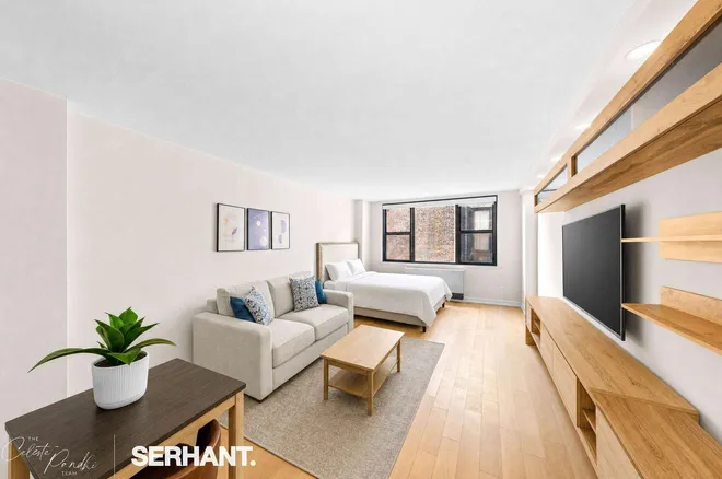 130 East 18th Street #8K, New York, NY 10003