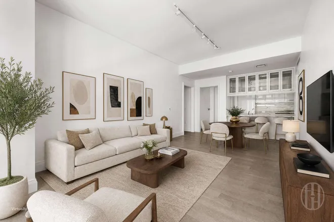 200 East 95th Street #5C, New York, NY 10128