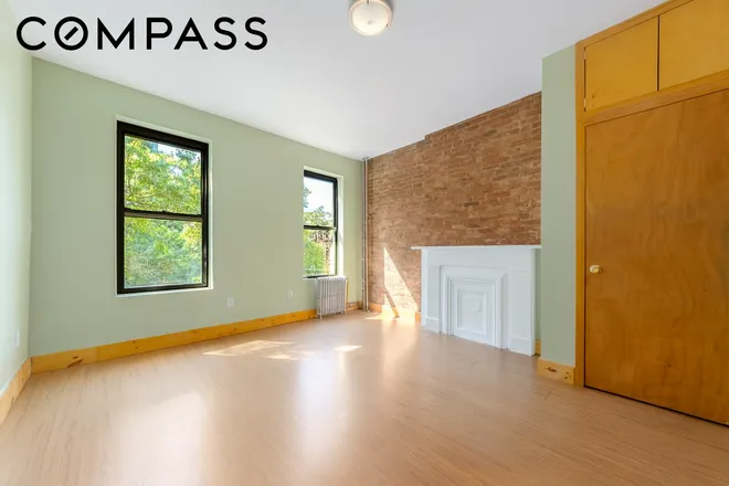 433 Dekalb Avenue, Brooklyn, NY 11205