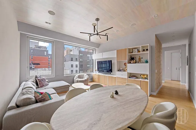 32 East 1st Street #D4, New York, NY 10003