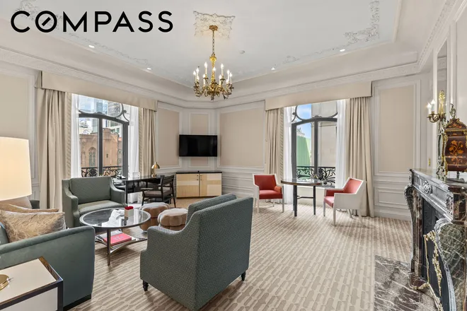 2 East 55th Street #918W17, New York, NY 10022