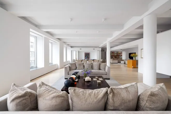 227 West 17th Street #7, New York, NY 10011