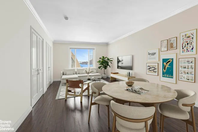 530 East 90th Street #6D, New York, NY 10128