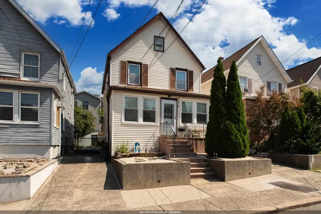 196 CUSTER Avenue, JC, Greenville, NJ 07305