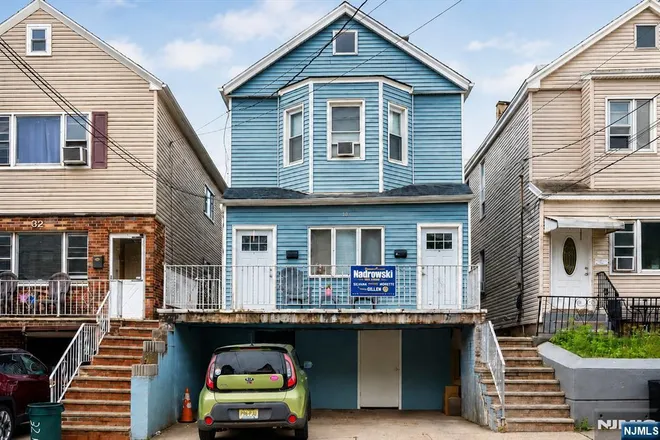 30 49th, Bayonne, NJ 07002