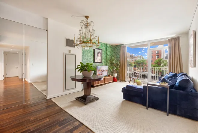 340 East 23rd Street #3D, New York, NY 10010