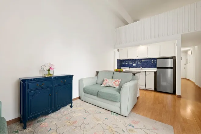 350 East 62nd Street #4K, New York, NY 10065