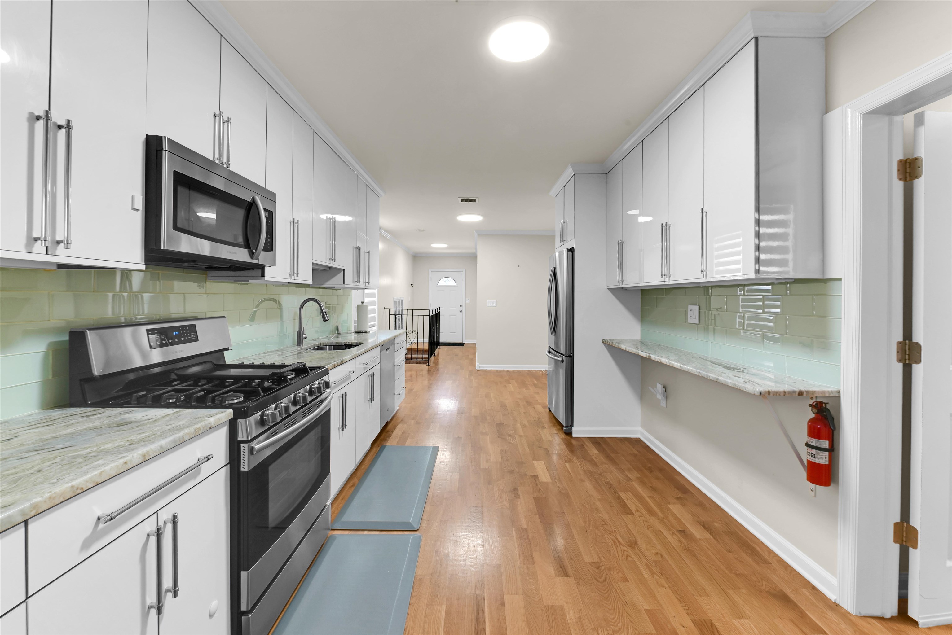 1208 67th Street, North Bergen Township, North Bergen, NJ 07047-3701 - Property photo 3 of 32