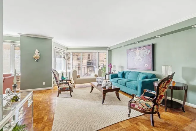 60 Sutton Place #3BS, New York, NY 10022