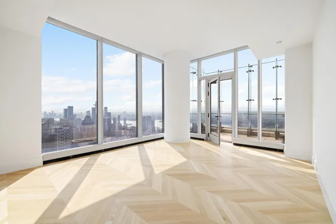 217 West 57th Street #77-W, New York, NY 10019