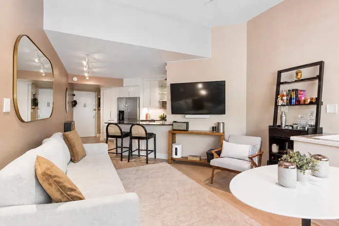 77 BLEECKER Street #109, New York, NY 10012