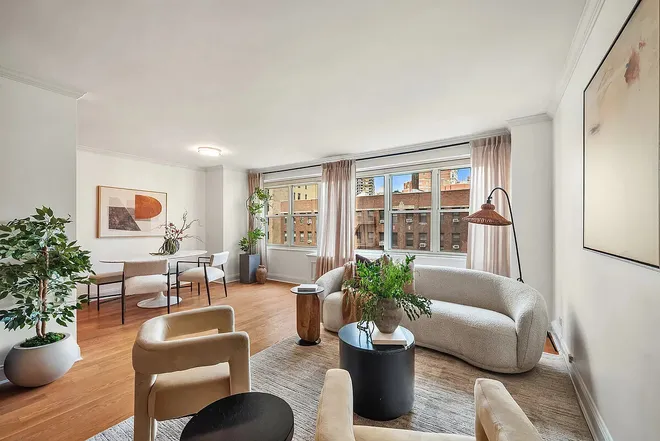 420 East 72nd Street #7L, New York, NY 10021