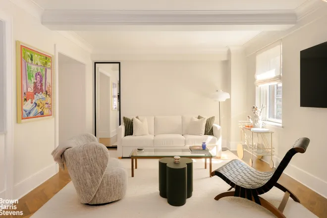 530 PARK Avenue #14H, New York, NY 10065