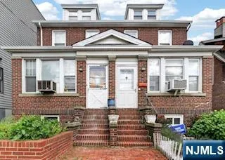 6104 Monitor, West New York, NJ 07093