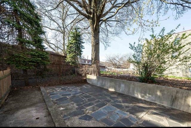 75 PALISADE Avenue, Jersey City, JC Heights, NJ 07306 - Property photo 2 of 15